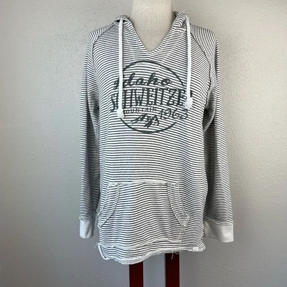 Schweitzer Mountain Hoodie Size L EUC